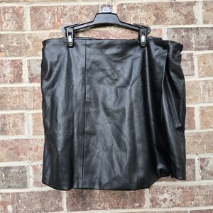 Jason Wu Black Vegan Leather Skort Size Large
